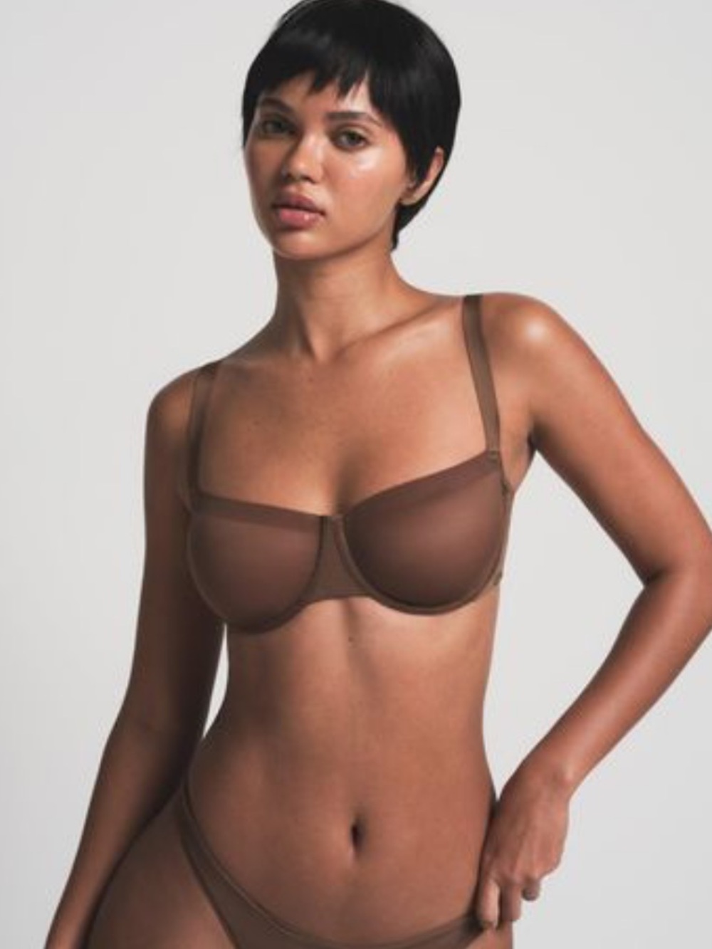 SKIMS No Show Molded Unlined Balconette bra in Sienna 32A NWT